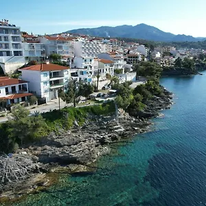 Anemos Seaside Apartment Néos Marmarás